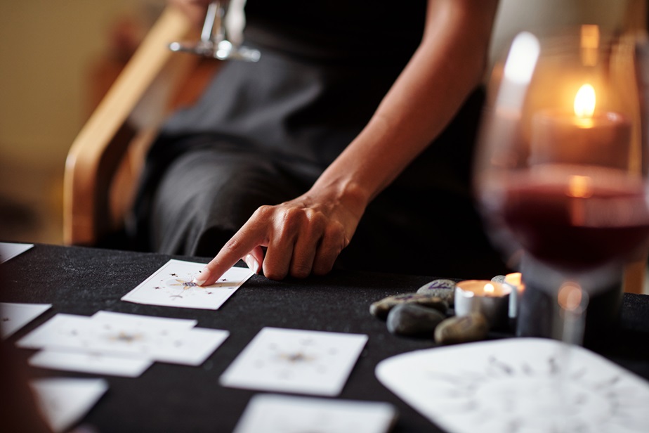 How Tarot Cards Reflect Your Inner Energies
